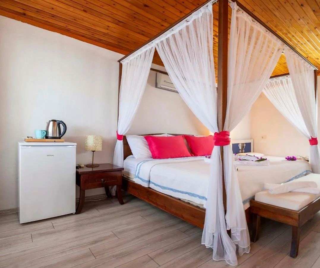 Aphrodite Hotel Бозбурун 0*,  Турция