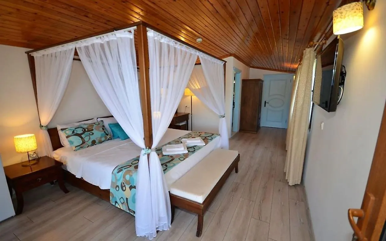 Aphrodite Hotel Бозбурун 0*,