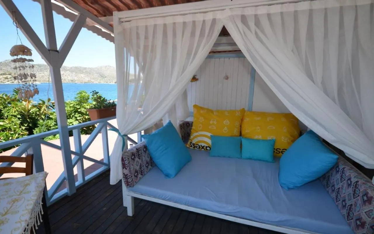 Aphrodite Hotel Бозбурун
